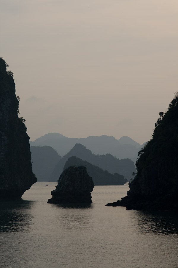 Ha Long, Vietnam