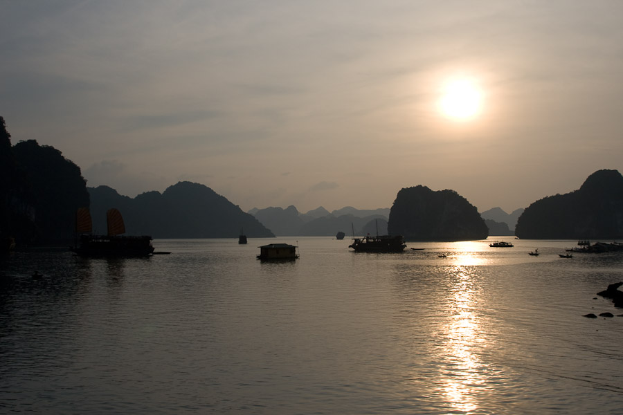 Ha Long, Vietnam