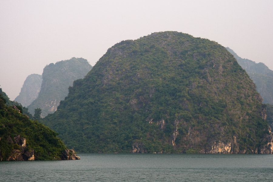 Ha Long, Vietnam