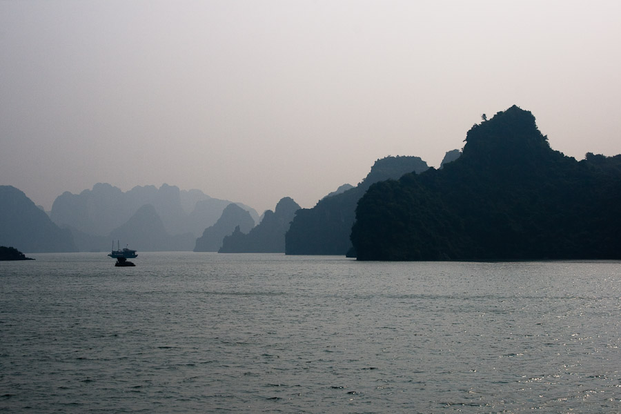 Ha Long, Vietnam