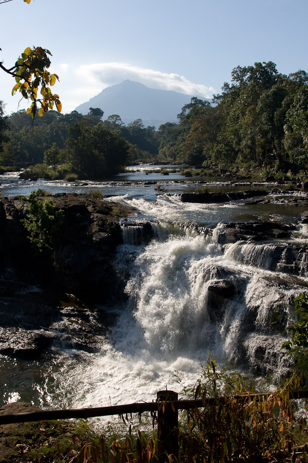 vodopád Tad Lo, Laos