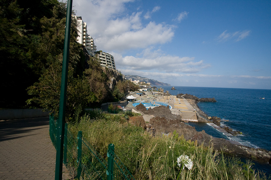 IMG_0232 --- 17.05.2010 - 18:53     výhled na Funchal